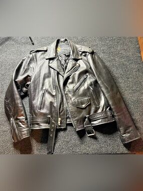 Xelement Mens 46 XL Genuine Leather Motorcycle Biker Jacket Black Belted Moto
